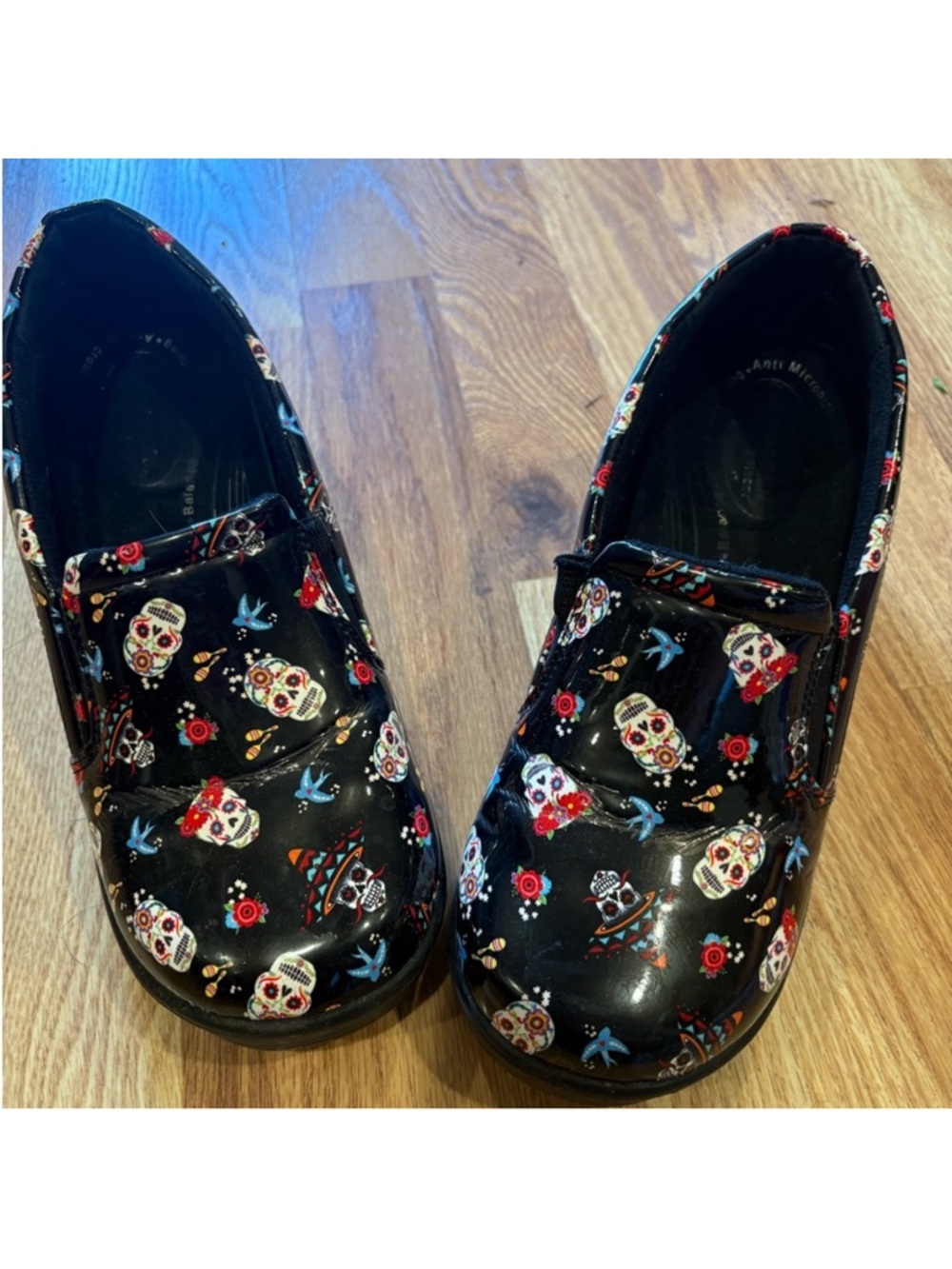 Black Floral Sugar Skull Slip-On Shoes clogs Halloween